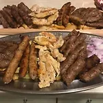 Апартаменти Helena Airport Подгориця