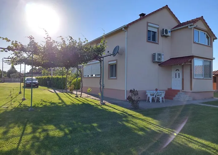 Apartamento Helena Airport Podgorica