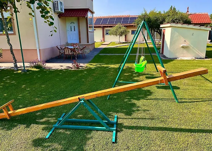 Apartamento Helena Airport